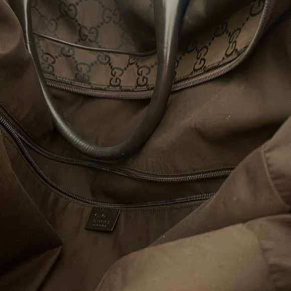 Gucci large travel bag. - Picture 5 of 8